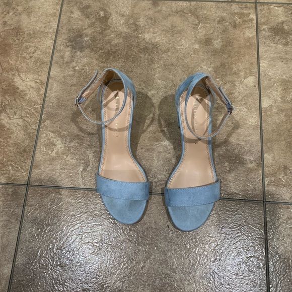 Blue Suede Heels - Picture 4 of 6